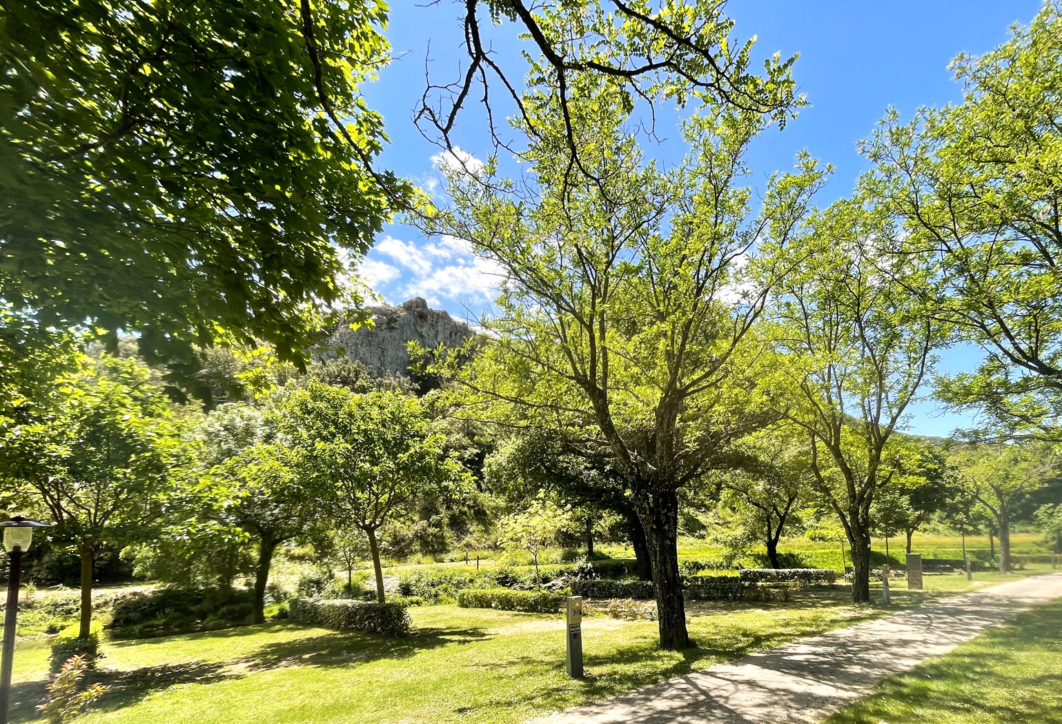 Camping de la Claysse – Emplacements ombragés Camping de la Claysse - Emplacements ombragés
