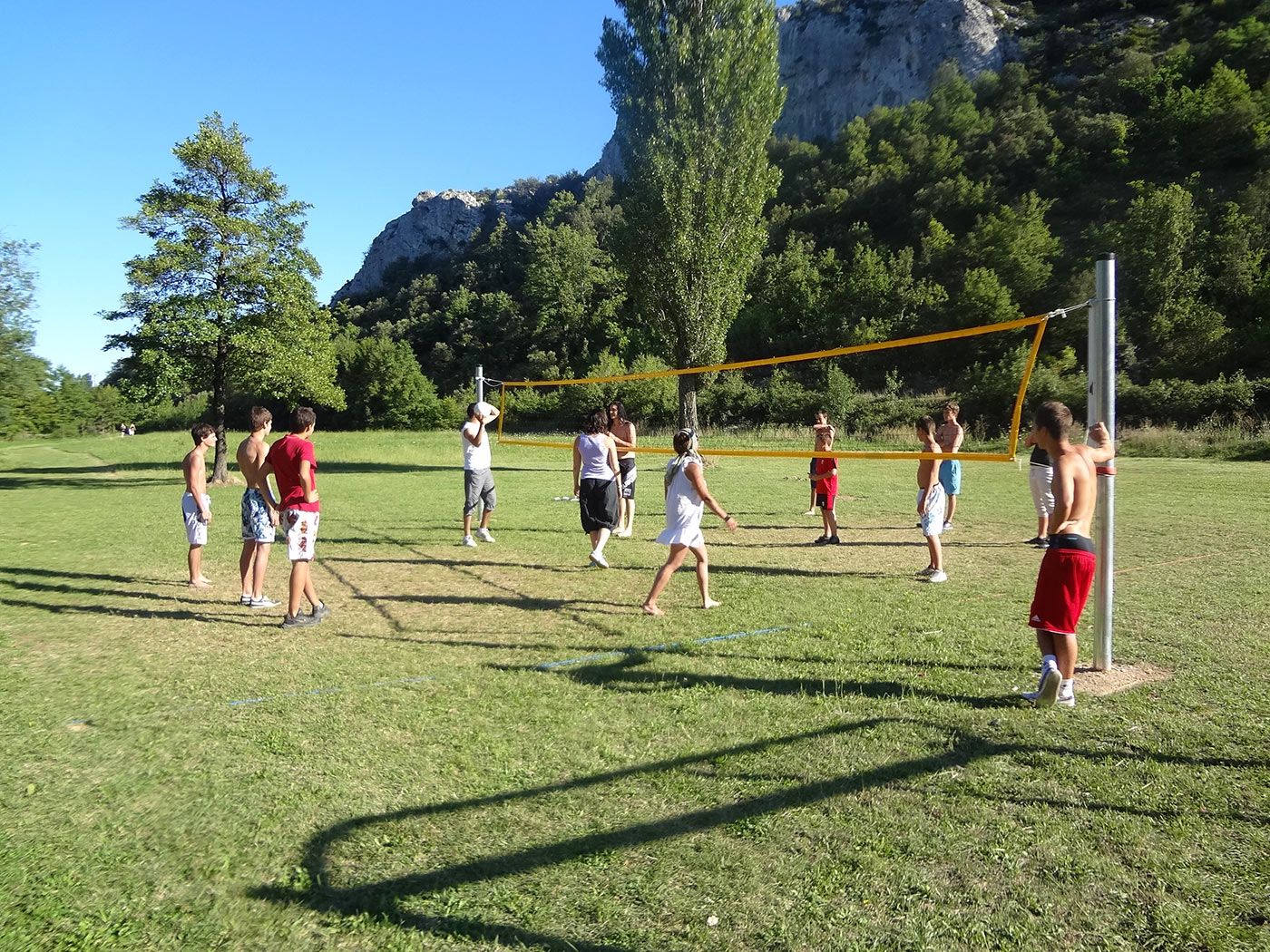 Camping de la Claysse - Terrain volley-ball